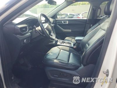 Zdjęcie 7 z 13 samochodu: 2020 FORD EXPLORER XLT VIN:1FMSK8DH3LGC38983 - miniatura