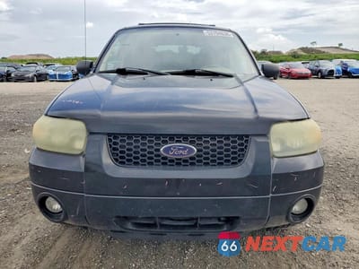 Piąte zdjęcie samochodu w środku: 2007 FORD ESCAPE LIMITED VIN:1FMCU941X7KA11929 - miniatura