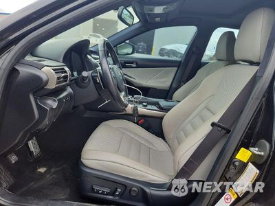 Zdjęcie 7 z 12 samochodu: 2016 LEXUS IS 200T VIN:JTHBA1D22G5015098 - miniatura