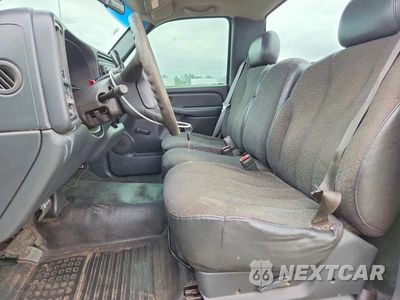 Zdjęcie 7 z 12 samochodu: 2000 CHEVROLET SILVERADO C1500 VIN:1GCEC14W9YE275334 - miniatura