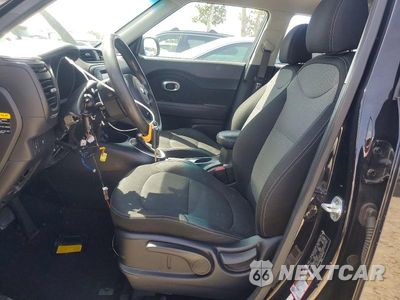 Zdjęcie 7 z 13 samochodu: 2018 KIA SOUL + VIN:KNDJP3A59J7891572 - miniatura