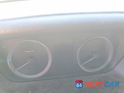 Zdjęcie 9 z 12 samochodu: 2017 HYUNDAI SONATA HYBRID SE VIN:KMHE24L15HA059137 - miniatura