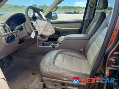 Zdjęcie 7 z 13 samochodu: 2005 FORD EXPLORER EDDIE BAUER VIN:1FMDU74W05UA69652 - miniatura