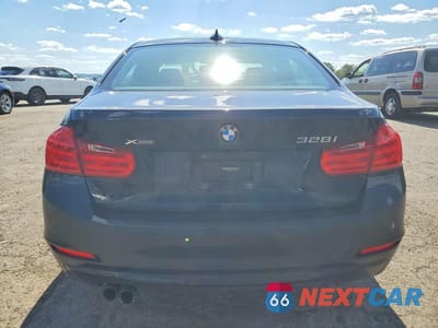 Zdjęcie 6 z 12 samochodu: 2014 BMW 328 XI SULEV VIN:WBA3B5C54EP542502 - miniatura