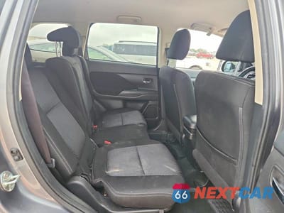 Zdjęcie 11 z 14 samochodu: 2018 MITSUBISHI OUTLANDER ES VIN:JA4AD2A37JJ002668 - miniatura