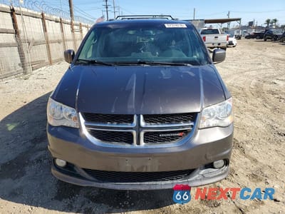 Piąte zdjęcie samochodu w środku: 2017 DODGE GRAND CARAVAN SXT VIN:2C4RDGCG3HR814710 - miniatura