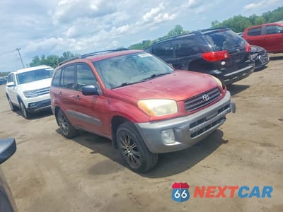 Czwarte zdjęcie samochodu z boku: 2002 TOYOTA RAV4 BASE VIN:JTEHH20V126048864 - miniatura
