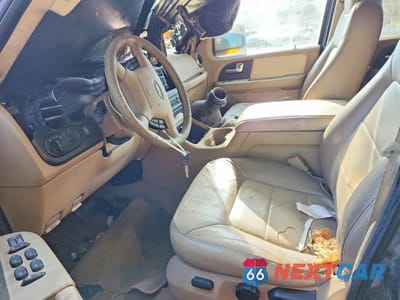 Zdjęcie 7 z 13 samochodu: 2005 FORD EXPEDITION EDDIE BAUER VIN:1FMPU185X5LB00083 - miniatura