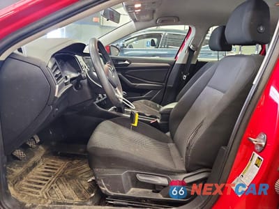 Zdjęcie 7 z 12 samochodu: 2019 VOLKSWAGEN JETTA S VIN:3VWN57BU6KM116221 - miniatura