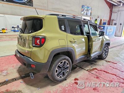 Trzecie zdjęcie samochodu z tyłu: 2015 JEEP RENEGADE TRAILHAWK VIN:ZACCJBCT3FPC18822 - miniatura