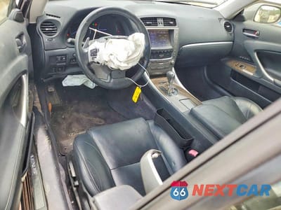 Zdjęcie 8 z 12 samochodu: 2013 LEXUS IS 250 VIN:JTHFF2C26D2528667 - miniatura