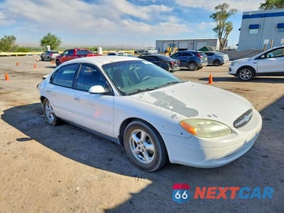 Czwarte zdjęcie samochodu z boku: 2003 FORD TAURUS SES VIN:1FAFP55U43G248655 - miniatura