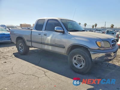 Czwarte zdjęcie samochodu z boku: 2002 TOYOTA TUNDRA ACCESS CAB SR5 VIN:5TBRN34102S235407 - miniatura