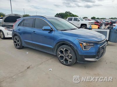 Czwarte zdjęcie samochodu z boku: 2024 KIA NIRO EX VIN:KNDCR3LE2R5135797 - miniatura