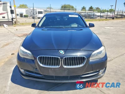 Piąte zdjęcie samochodu w środku: 2013 BMW 528 I VIN:WBAXG5C59DDY33838 - miniatura