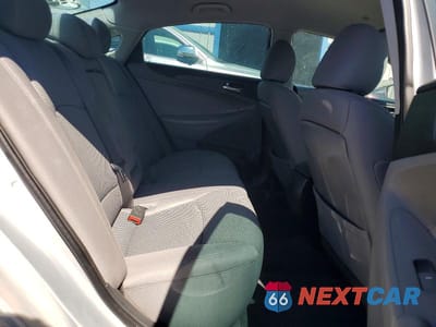 Zdjęcie 10 z 12 samochodu: 2012 HYUNDAI SONATA GLS VIN:5NPEB4ACXCH452206 - miniatura