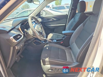 Zdjęcie 7 z 12 samochodu: 2022 CHEVROLET TRAILBLAZER LT VIN:KL79MPSL4NB059329 - miniatura