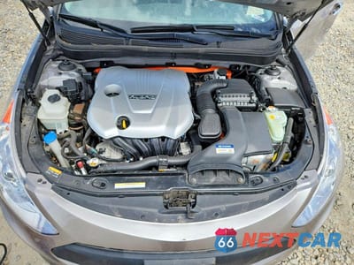 Zdjęcie 11 z 13 samochodu: 2013 HYUNDAI SONATA HYBRID VIN:KMHEC4A45DA090473 - miniatura