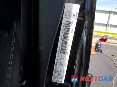 Zdjęcie 12 z 12 samochodu: 2014 JEEP WRANGLER UNLIMITED SAHARA VIN:1C4BJWEGXEL324111 - miniatura