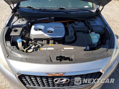Zdjęcie 11 z 12 samochodu: 2017 HYUNDAI SONATA HYBRID SE VIN:KMHE24L11HA046708 - miniatura