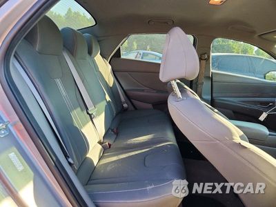 Zdjęcie 10 z 12 samochodu: 2023 HYUNDAI ELANTRA SEL VIN:KMHLS4AG5PU522888 - miniatura