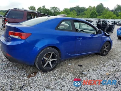 Trzecie zdjęcie samochodu z tyłu: 2012 KIA FORTE EX VIN:KNAFU6A23C5468519 - miniatura