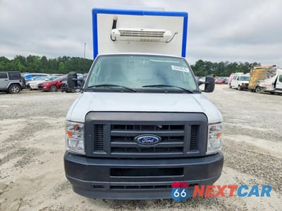 Piąte zdjęcie samochodu w środku: 2024 FORD E350 REFRIGERATED BOX TRUCK VIN:1FDWE3FN2RDD04321 - miniatura