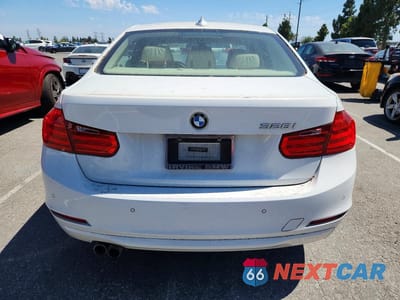 Zdjęcie 6 z 12 samochodu: 2015 BMW 3 SERIES 320I XDRIVE VIN:WBA3C1C56FK122549 - miniatura