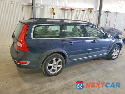 Trzecie zdjęcie samochodu z tyłu: 2010 VOLVO XC70 3.2 VIN:YV4960BZ2A1077754 - miniatura