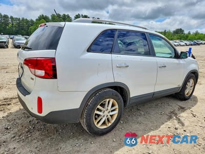 Trzecie zdjęcie samochodu z tyłu: 2014 KIA SORENTO VIN:5XYKTCA6XEG531079 - miniatura
