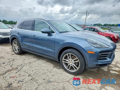 Czwarte zdjęcie samochodu z boku: 2019 PORSCHE CAYENNE VIN:WP1AA2AY6KDA06803 - miniatura