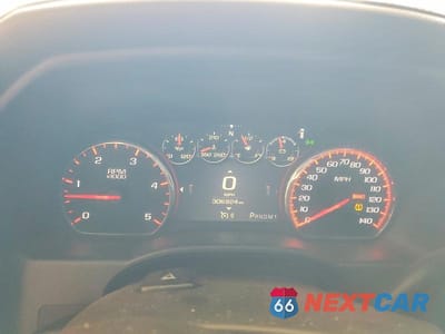 Zdjęcie 9 z 12 samochodu: 2016 GMC SIERRA K2500 DENALI VIN:1GT12UE81GF116299 - miniatura