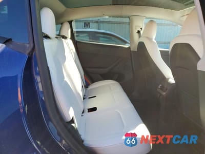 Zdjęcie 10 z 13 samochodu: 2023 TESLA MODEL Y VIN:7SAYGDEE5PA117496 - miniatura