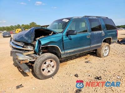 1997 CHEVROLET TAHOE K1500 1GNEK13R1VJ382208 - główne zdjęcie licytacji z USA - miniatura