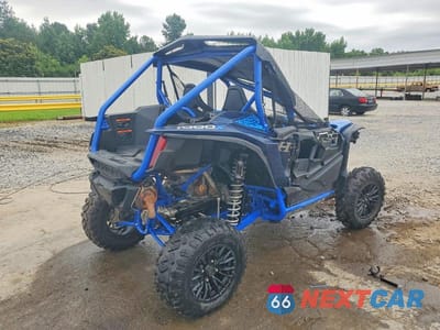 Czwarte zdjęcie samochodu z boku: 2025 HONDA SXS1000 UTILITY VEHICLE VIN:1HFVE0506S4600605 - miniatura