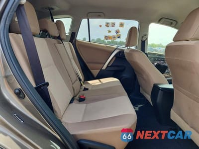 Zdjęcie 11 z 13 samochodu: 2013 TOYOTA RAV4 LE VIN:JTMBFREV4DD011467 - miniatura