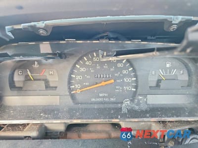 Zdjęcie 9 z 13 samochodu: 1995 TOYOTA PICKUP BASE VIN:4TARN81AXSZ319270 - miniatura