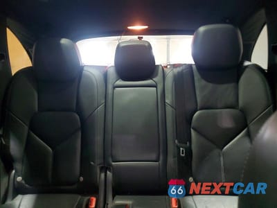 Zdjęcie 10 z 13 samochodu: 2013 PORSCHE CAYENNE VIN:WP1AA2A26DLA12525 - miniatura