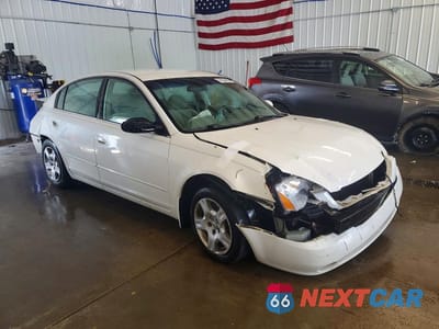 Czwarte zdjęcie samochodu z boku: 2003 NISS ALTIMA VIN:1N4AL11DX3C238210 - miniatura