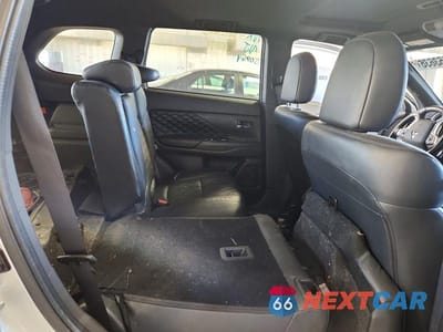 Zdjęcie 10 z 12 samochodu: 2020 MITSUBISHI OUTLANDER SEL VIN:JA4J24A50LZ029153 - miniatura