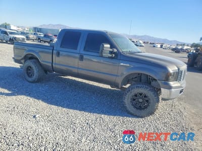 Czwarte zdjęcie samochodu z boku: 2007 FORD F250 SUPER DUTY VIN:1FTSW21P97EB02599 - miniatura