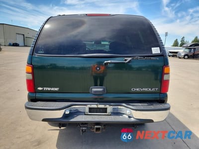 Zdjęcie 6 z 12 samochodu: 2001 CHEVROLET TAHOE K1500 VIN:1GNEK13T61J248896 - miniatura
