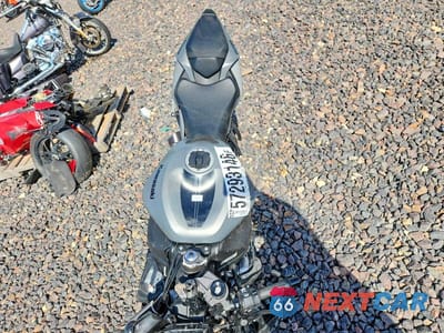 Piąte zdjęcie samochodu w środku: 2025 KAWASAKI ZX636 K VIN:JKBZXJJ10SA021093 - miniatura