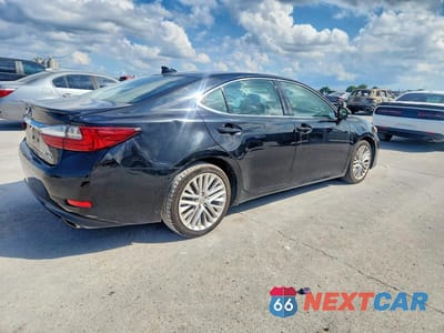 Trzecie zdjęcie samochodu z tyłu: 2016 LEXUS ES 350 VIN:58ABK1GG1GU010457 - miniatura