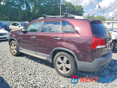 Drugie zdjęcie samochodu z przodu: 2013 KIA SORENTO EX VIN:5XYKUDA28DG362615 - miniatura