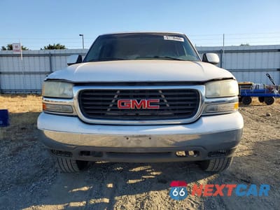 Piąte zdjęcie samochodu w środku: 2001 GMC YUKON XL C1500 VIN:3GKEC16T31G104391 - miniatura
