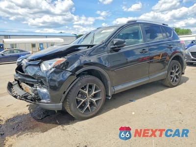 2018 TOYOTA RAV4 SE 2T3JFREV4JW806657 - główne zdjęcie licytacji z USA - miniatura