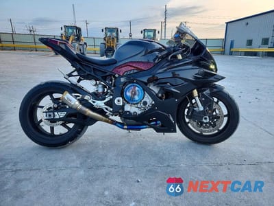 2023 BMW S 1000 RR WB10E6306P6H80464 - główne zdjęcie licytacji z USA - miniatura