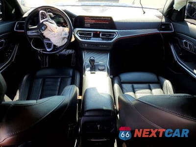 Zdjęcie 8 z 12 samochodu: 2022 BMW M340XI VIN:WBA5U9C09NFL70780 - miniatura