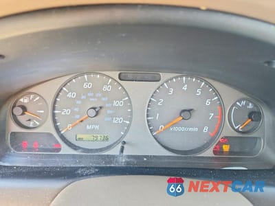 Zdjęcie 9 z 12 samochodu: 2001 NISSAN SENTRA XE VIN:3N1CB51D91L508495 - miniatura